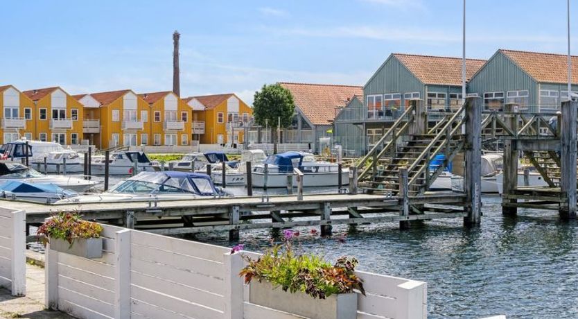 Photo of "Reimer" - 10m from the sea