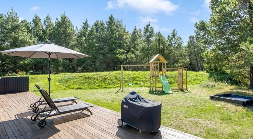 Photo of "Joseline" - 1.8km from the sea