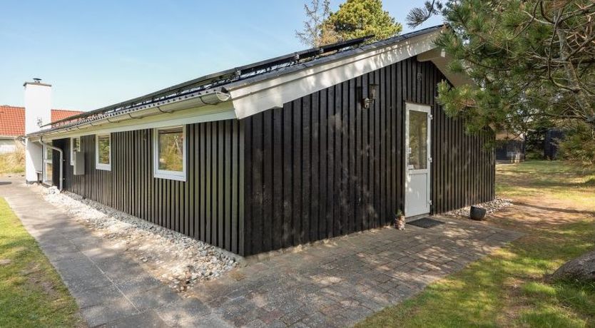 Photo of "Darina" - 1.5km from the sea