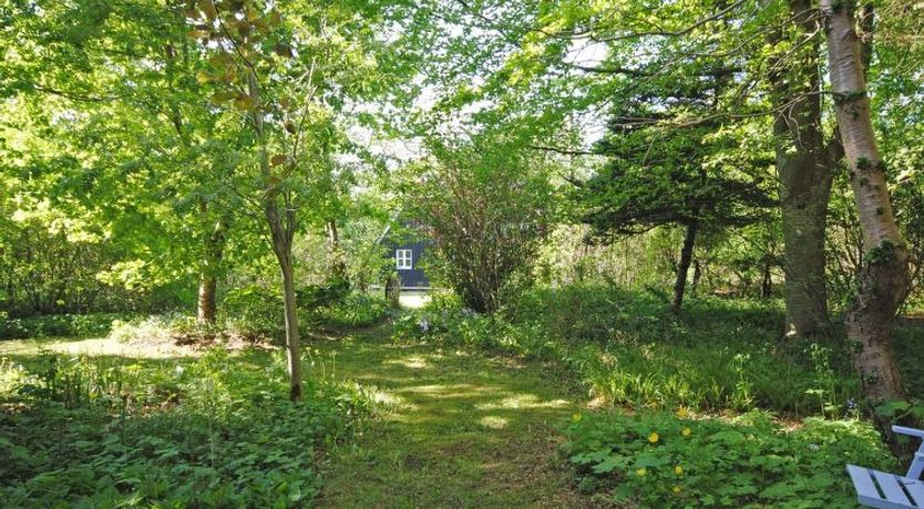 Photo of "Mandana" - 10km to the fjord