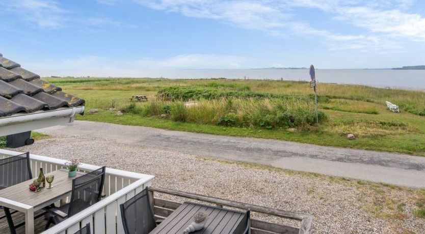 Photo of "Liutulf" - 40m from the sea