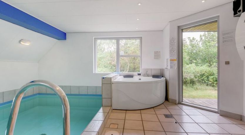 Photo of "Tabithe" - 2.2km from the sea