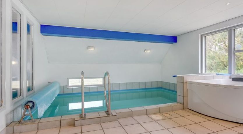 Photo of "Tabithe" - 2.2km from the sea