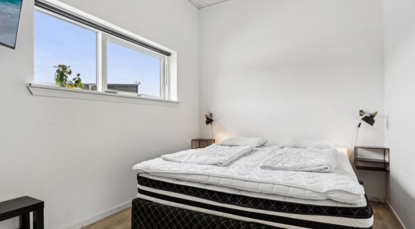 Photo of "Ingebrit" - 1.4km from the sea