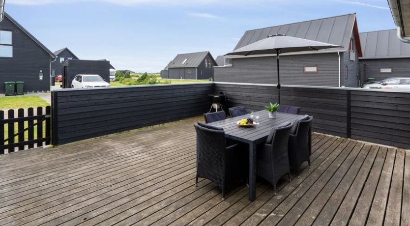 Photo of "Ingebrit" - 1.4km from the sea