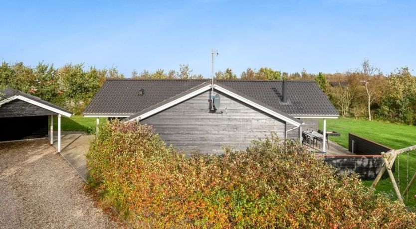 Photo of "Lillemor" - 800m to the fjord