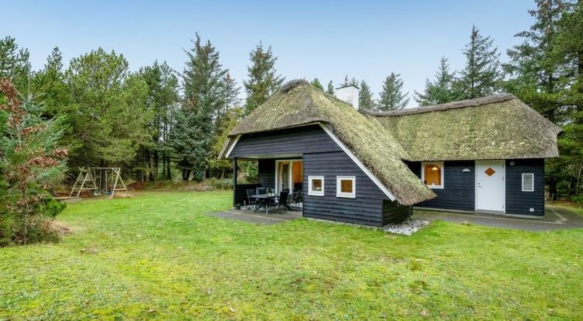 Photo of "Mart" - 1.6km from the sea