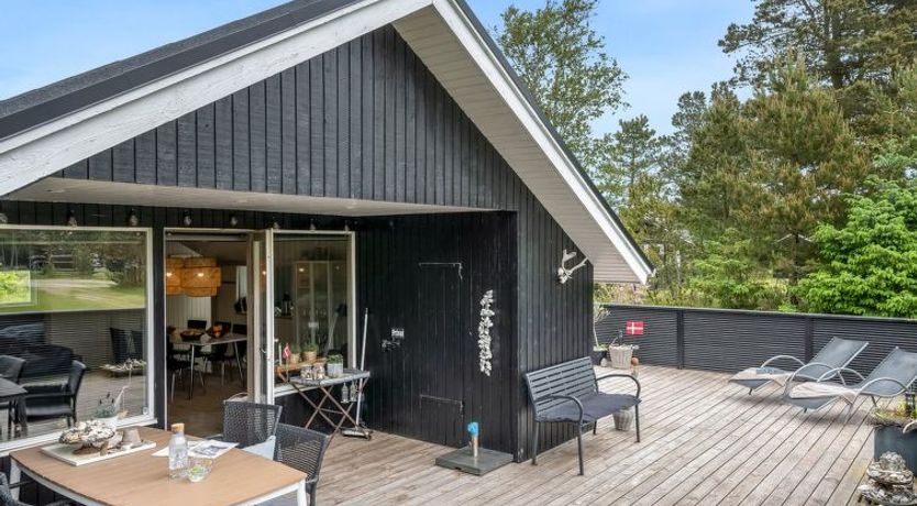 Photo of "Meinolf" - 2km from the sea