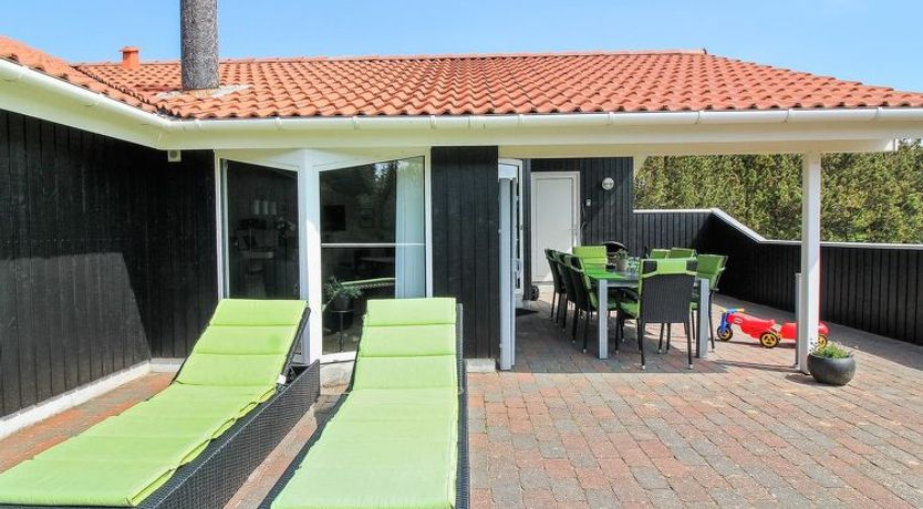 Photo of "Stense" - 900m from the sea