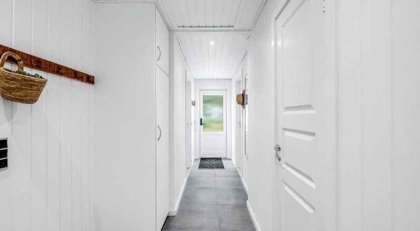 Photo of "Manko" - 1km from the sea