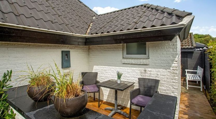 Photo of "Solfrid" - 150m from the sea