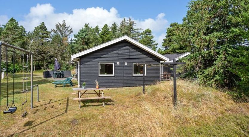 Photo of "Hildulf" - 2km from the sea