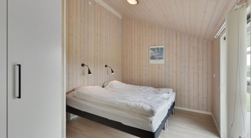 Photo of "Harth" - 700m to the fjord