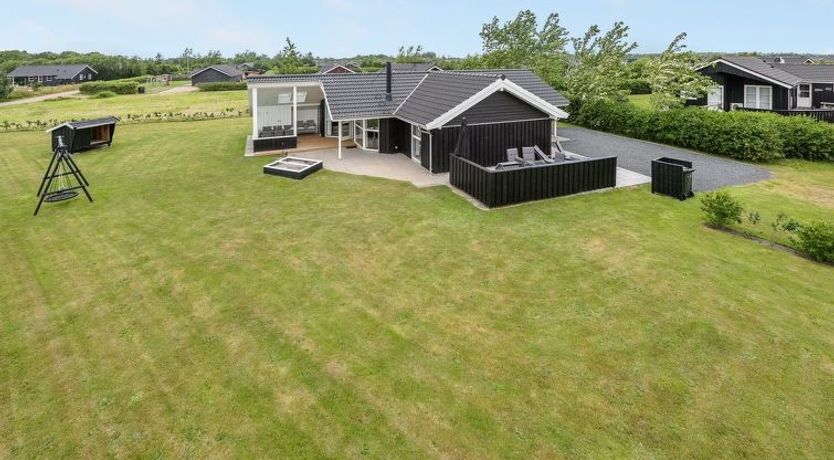 Photo of "Harth" - 700m to the fjord