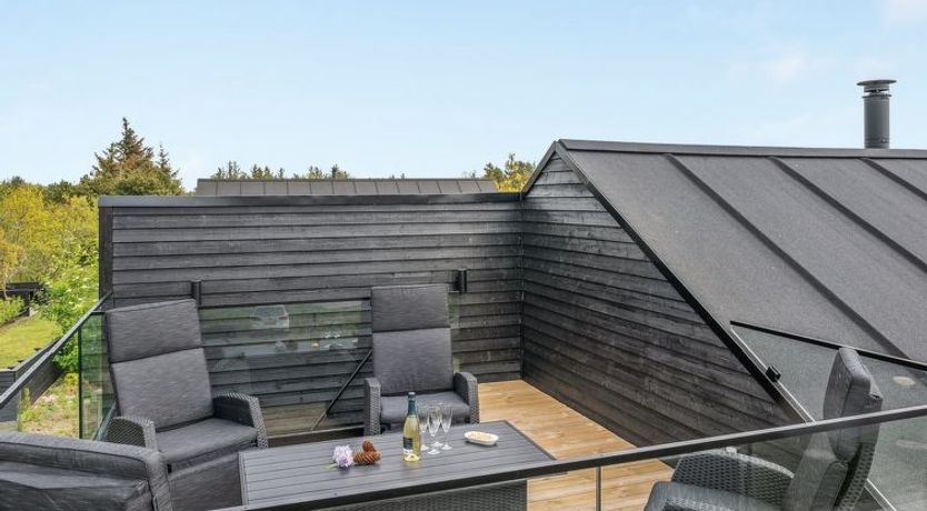 Photo of "Jonne" - 200m to the fjord