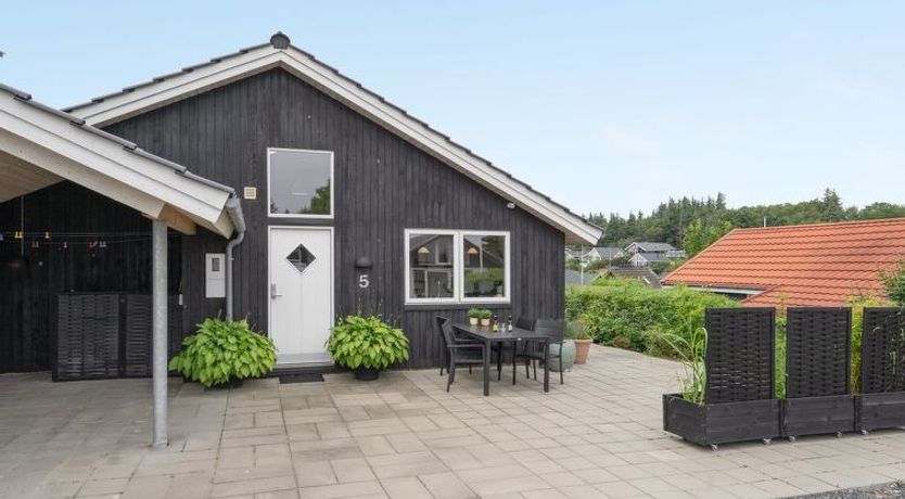 Photo of "Jörgen" - 100m from the sea