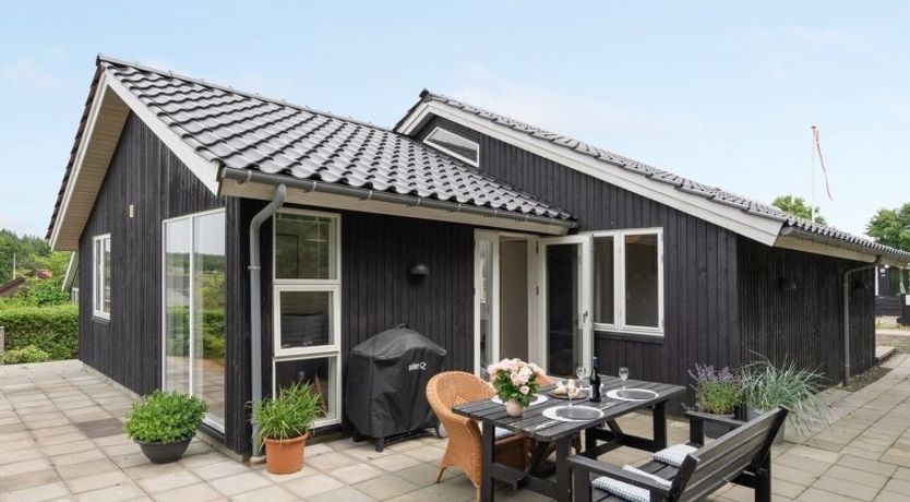 Photo of "Jörgen" - 100m from the sea