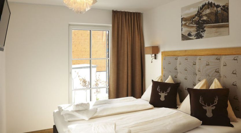 Photo of Superior # 302 für bis 6 Personen Apartment 28