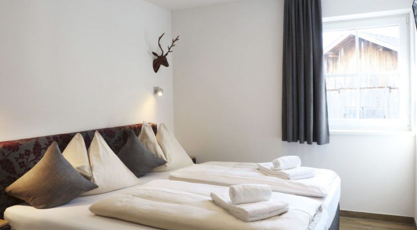 Photo of Superior # 212 für bis 6 Personen Apartment 25