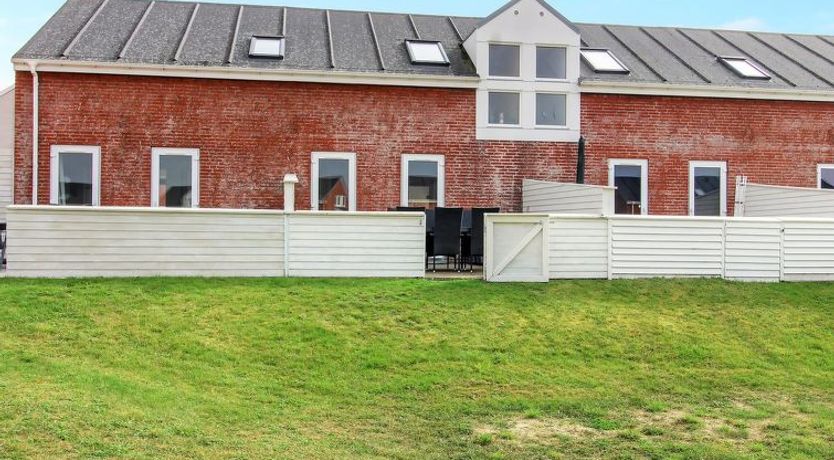 Photo of "Ilka" - 2.3km from the sea