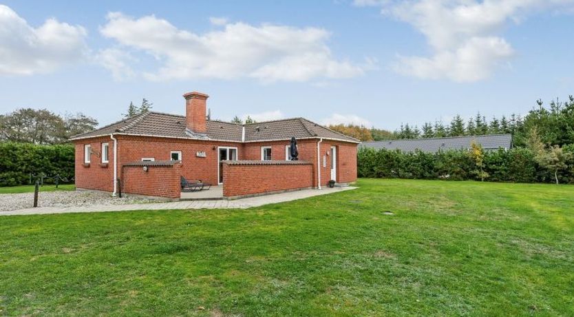 Photo of "Pernilla" - 2km from the sea