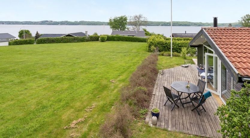 Photo of "Stiane" - 100m to the fjord