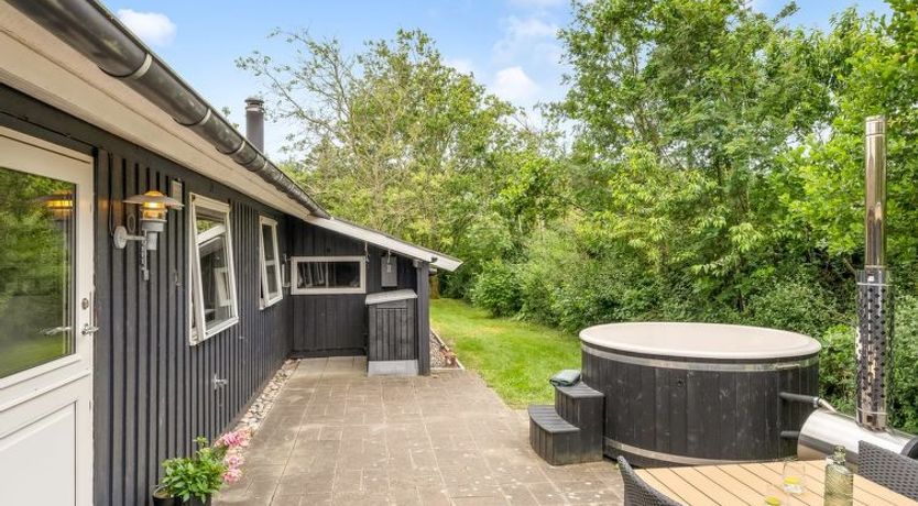 Photo of "Embla" - 500m to the fjord