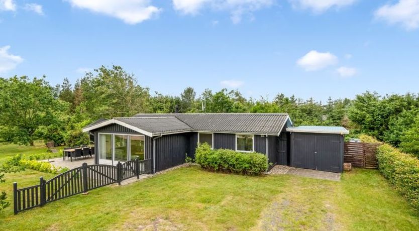 Photo of "Embla" - 500m to the fjord