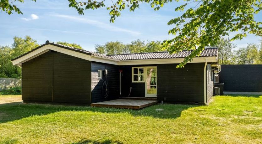 Photo of "Gudni" - 200m to the fjord