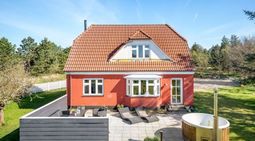 Photo of "Thorlak" - 1km from the sea