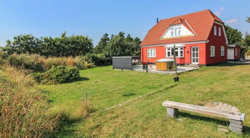 Photo of "Thorlak" - 1km from the sea