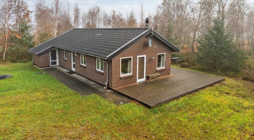 Photo of "Patrik" - 200m to the fjord