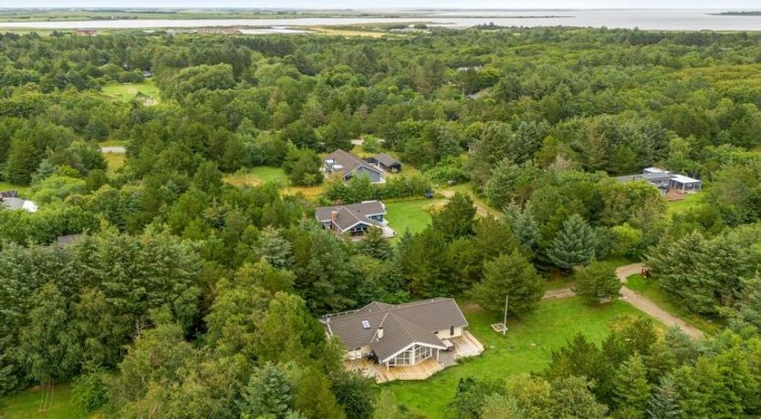 Photo of "Samine" - 2km from the sea