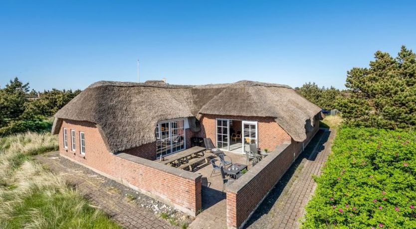 Photo of "Stella" - 700m from the sea