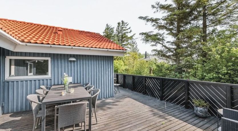 Photo of "Ingelis" - 150m to the fjord