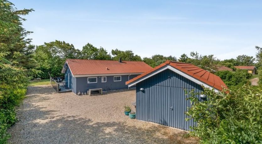 Photo of "Ingelis" - 150m to the fjord