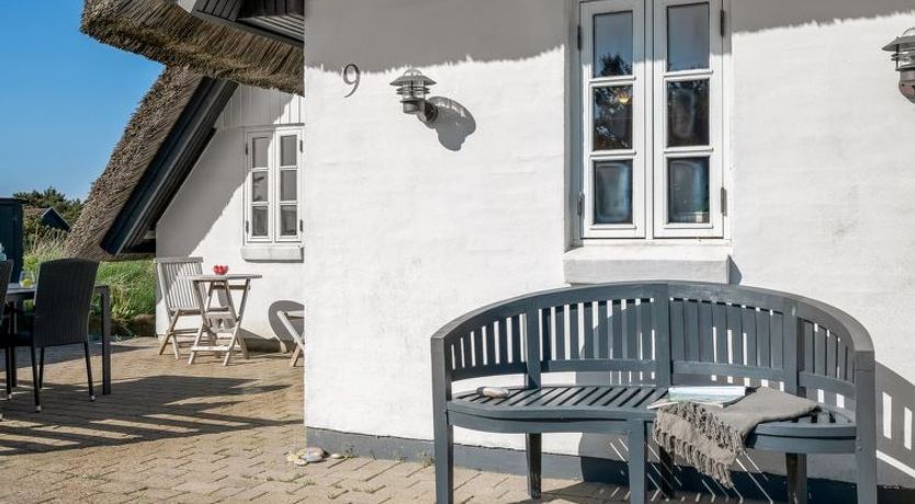 Photo of "Arlina" - 600m from the sea