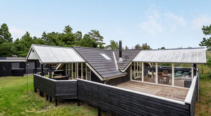 Photo of "Medard" - 2km from the sea