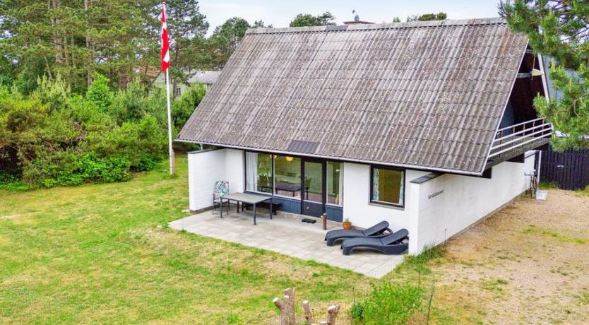 Photo of "Wiger" - 150m from the sea