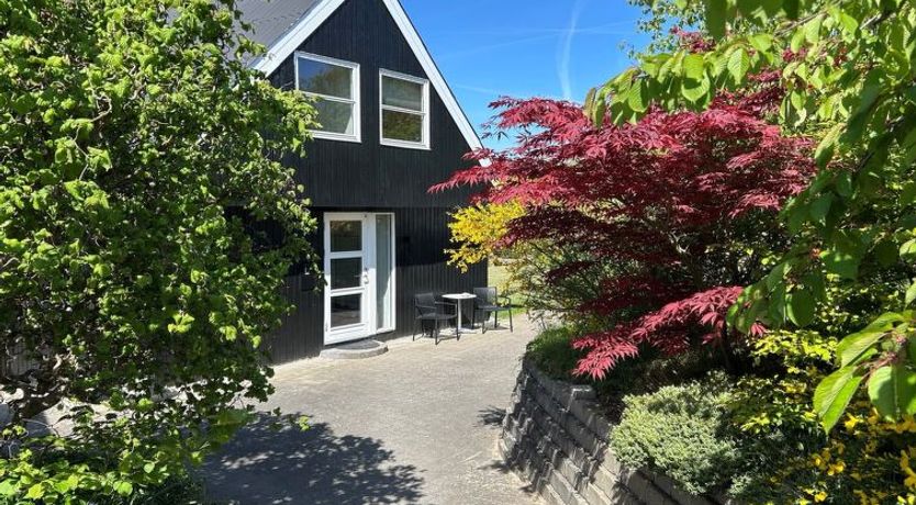 Photo of "Asta" - 1km from the sea