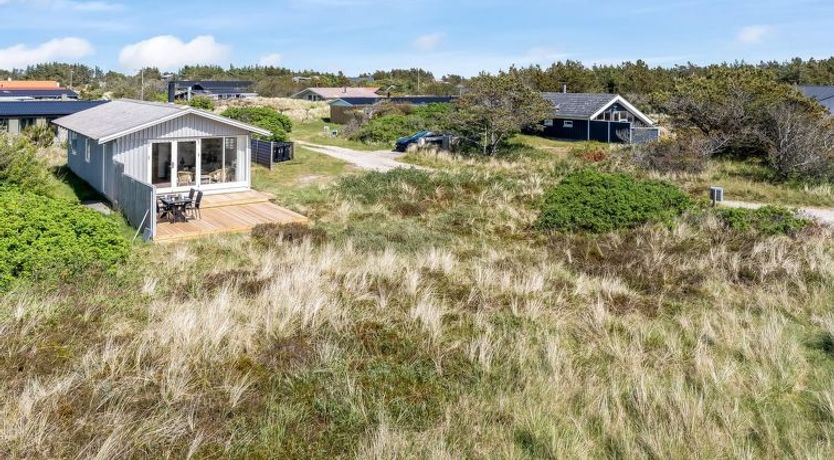 Photo of "Tayanita" - 750m from the sea