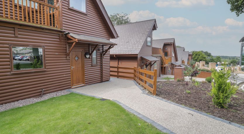 Photo of Classic Lodge 16