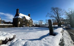 Photo of Upper Hurst Farmhouse