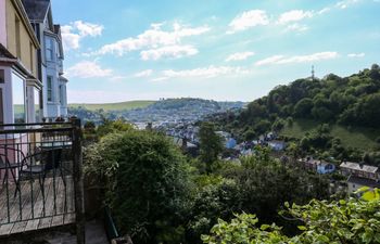 High Mount Holiday Home