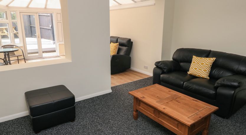 Photo of 21 Heol Gylfinir