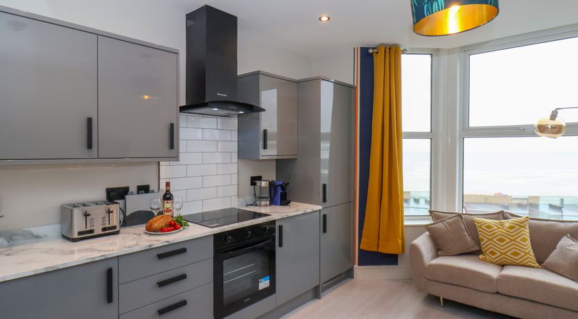 Photo of Apt 6 @ Hunter's Quay