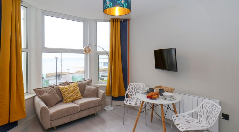 Photo of Apt 6 @ Hunter's Quay