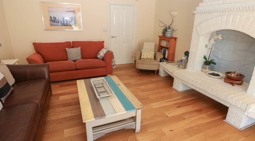 Photo of Yr Hen Ardd