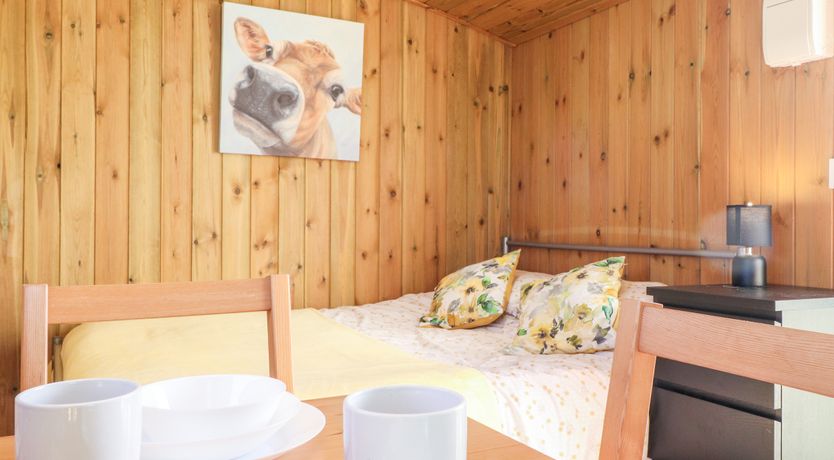 Photo of Maquessa Shepherd's Hut