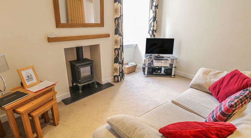 Photo of La'l Tethera